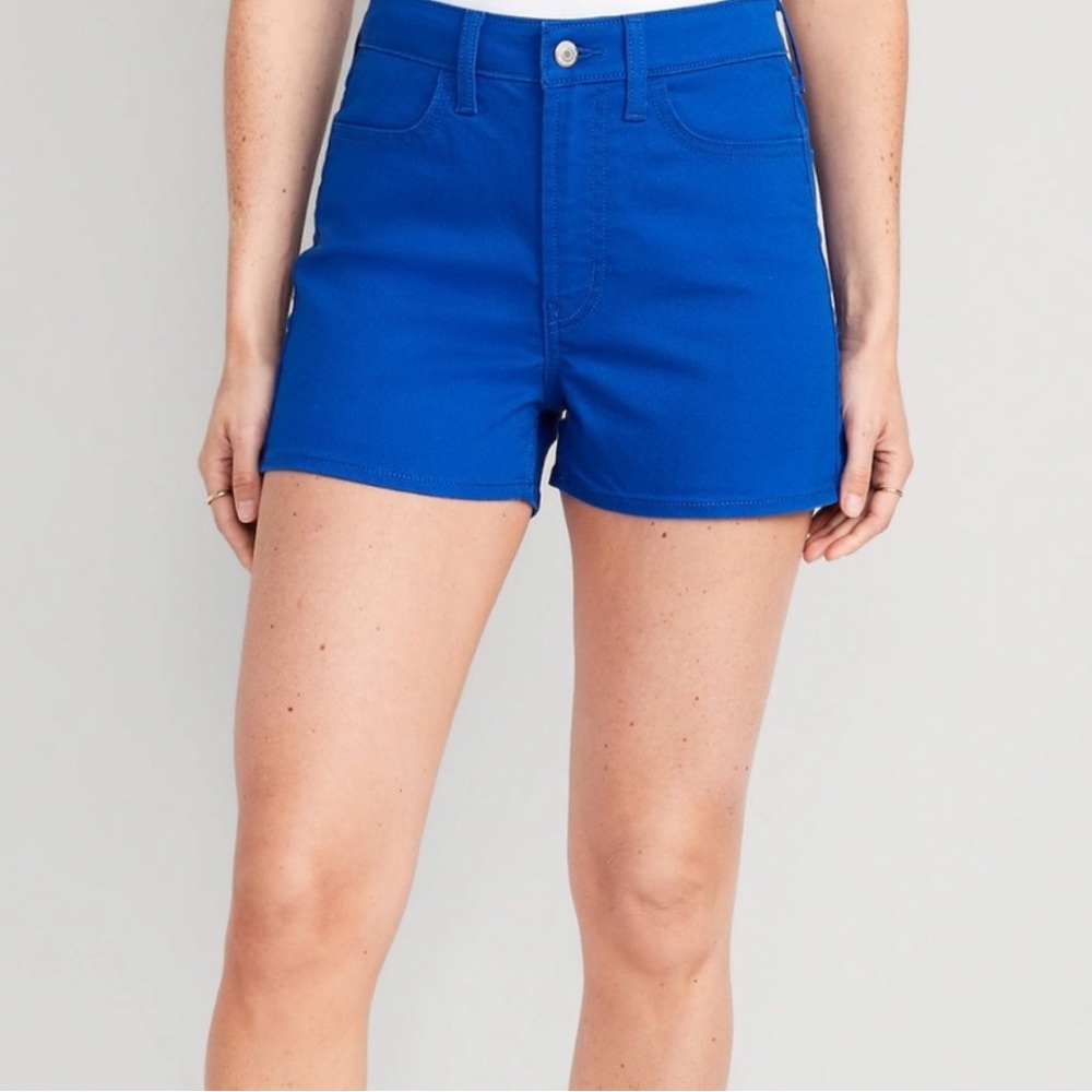NWT Old Navy High-Waisted WOW Jean Shorts for Women -- 3” inseam
Tanzanite -sz 2